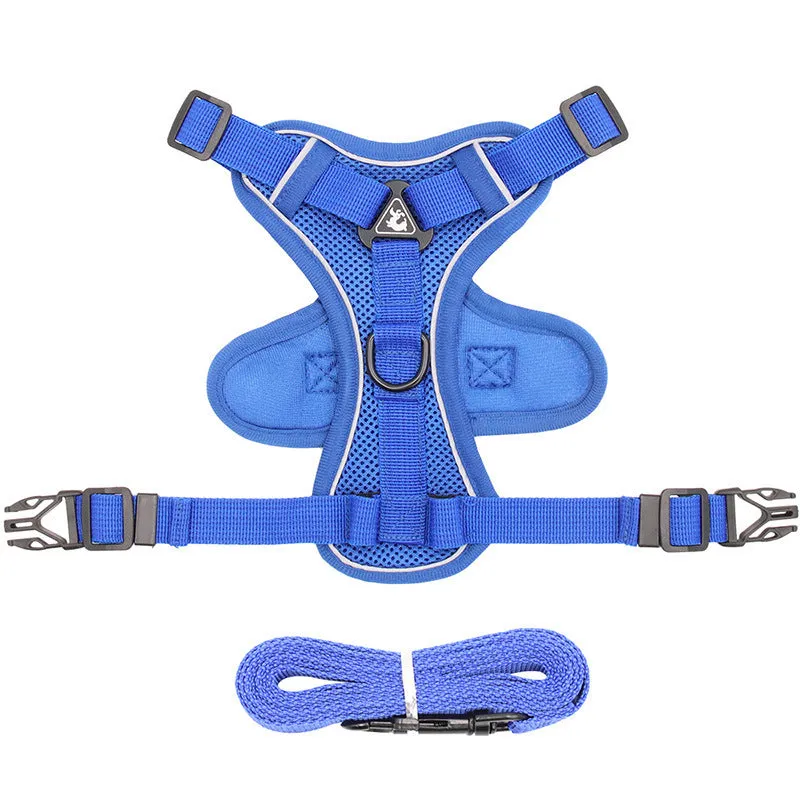 Cat anti-breakaway chest harness with 1.5-metre flat rope lead in grey, silver gradient chain detail