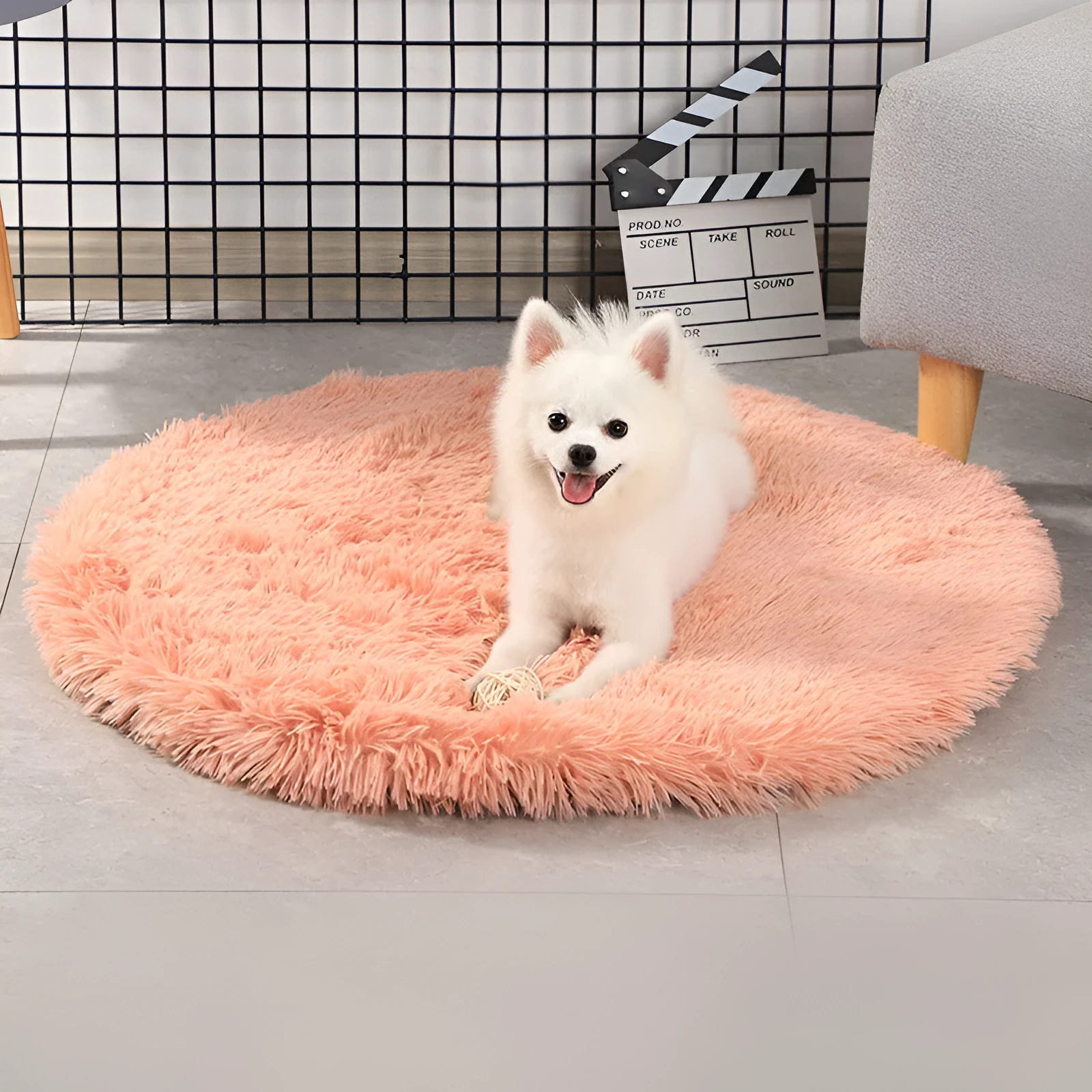 Round PV velvet dog pad blanket in dark grey, winter warm, 80cm diameter for kennel