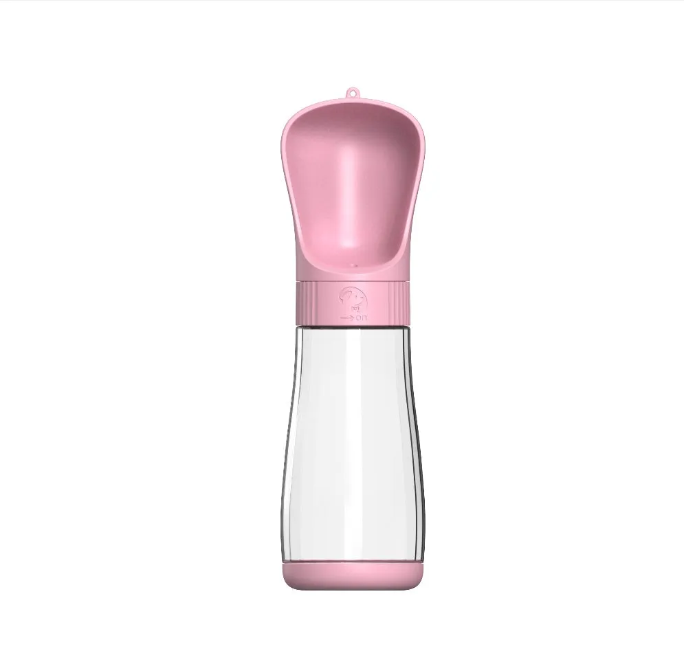 Multifunctional pet water cup in pink 510ml with lanyard for outdoor dog travel drinking