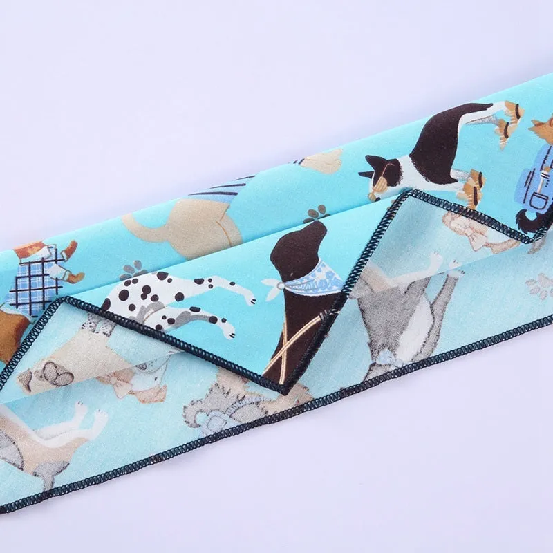 Triangle dog scarf in 100% cotton with waterproof bib, available in L or XL size
