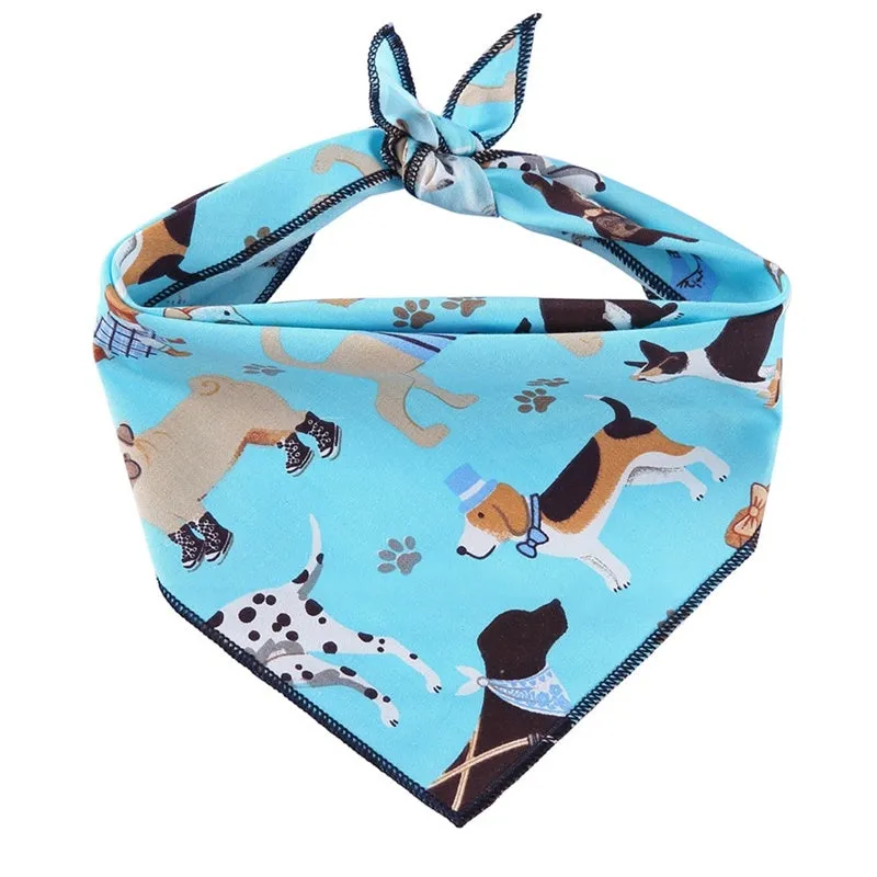 Triangle dog scarf in 100% cotton with waterproof bib, available in L or XL size