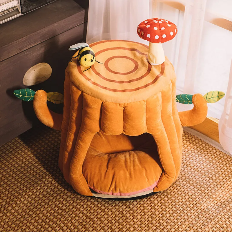 PP cotton lined semi-enclosed tree stump cat sleeping bag 40cm high 38cm diameter for small pets