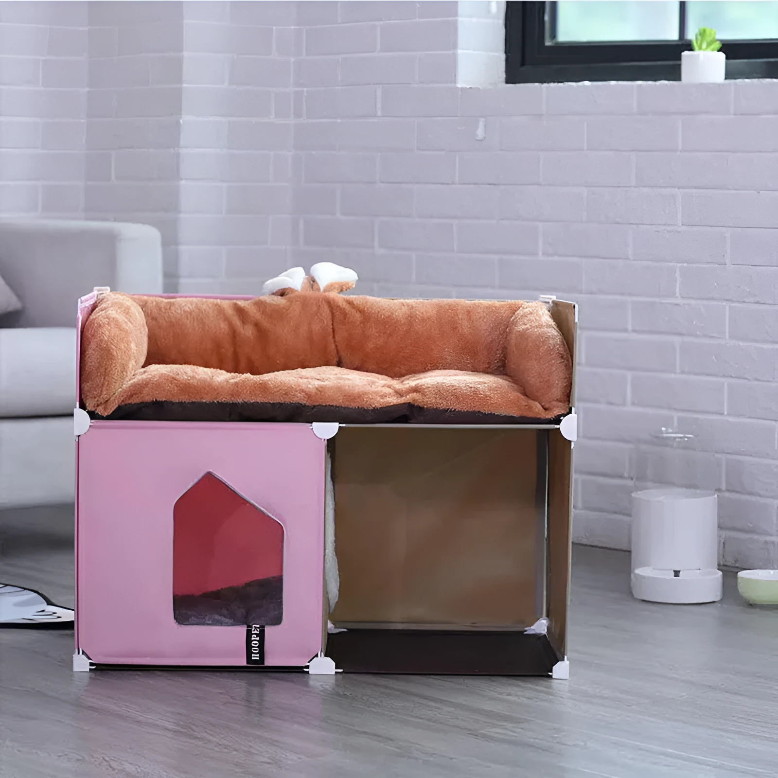 Fully enclosed cat villa with waterproof polyester cover and metal frame in blue, 35x35x35 cm size