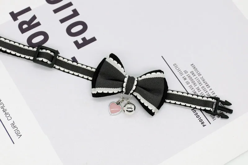 Small pet cat bell collar with bow tie in beige flower and pink rope, adjustable 15-40cm neck