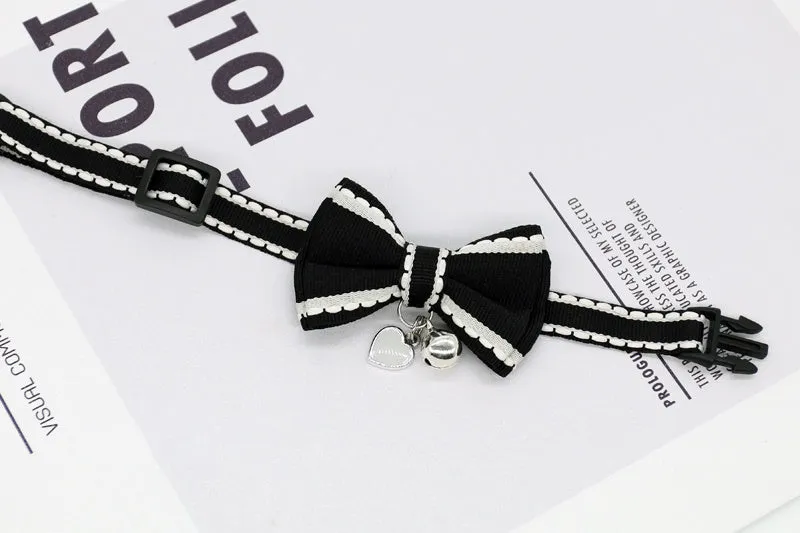 Small pet cat bell collar with bow tie in beige flower and pink rope, adjustable 15-40cm neck
