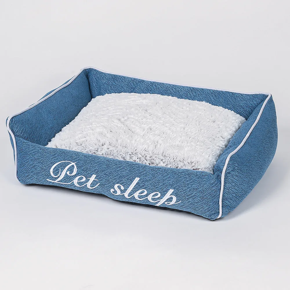Warm cloth cat litter kennel pet bed in blue, with outer dimensions label showing size options