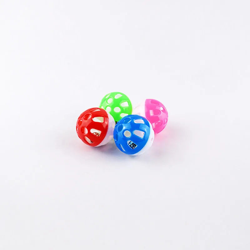 Pet cat toy set with cat stick mouse and sisal ball in multicolor random assortment for indoor cats.