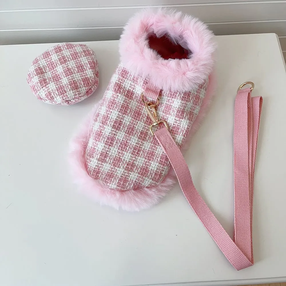 Pink polyester cat costume set with cape, beret and hand-holding rope leash in sizes XS to XL