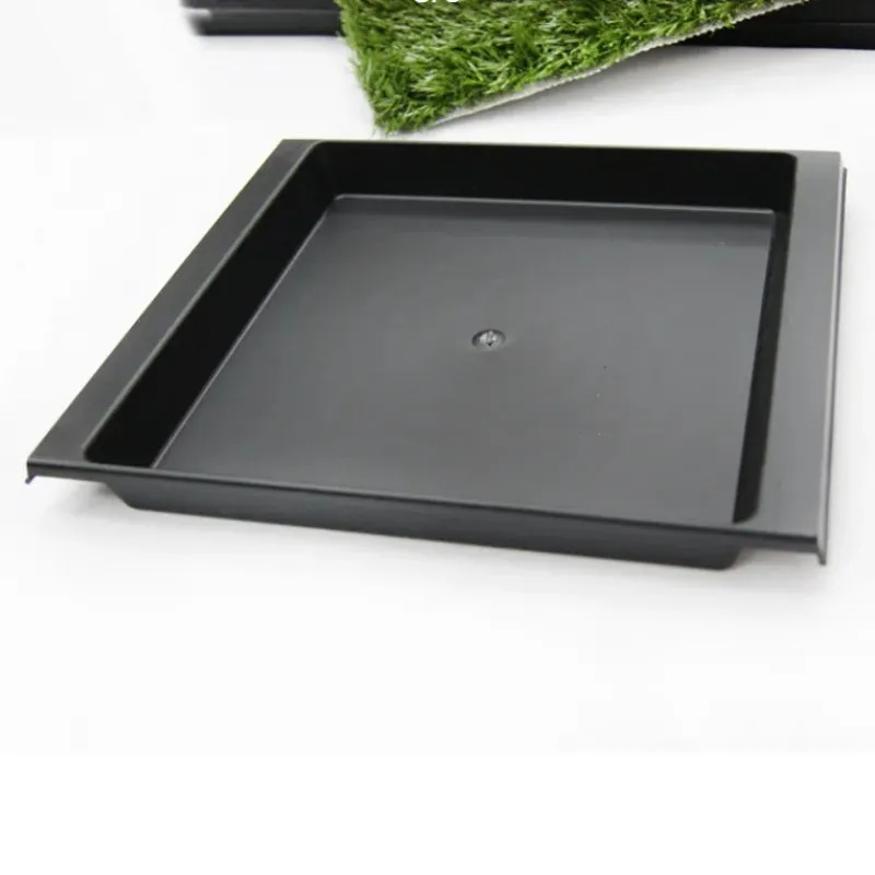 Flushing pet lawn toilet for dogs and cats with artificial turf and tray, 64x51x6.4cm, PE and PP construction