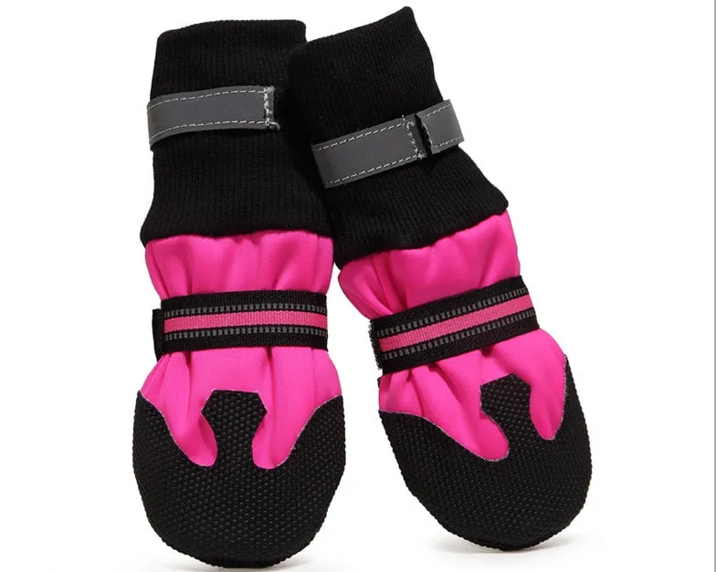 BIBSS waterproof dog boots for large dogs in blue with non-slip rubber sole and reflective velcro straps, set of 4 pieces