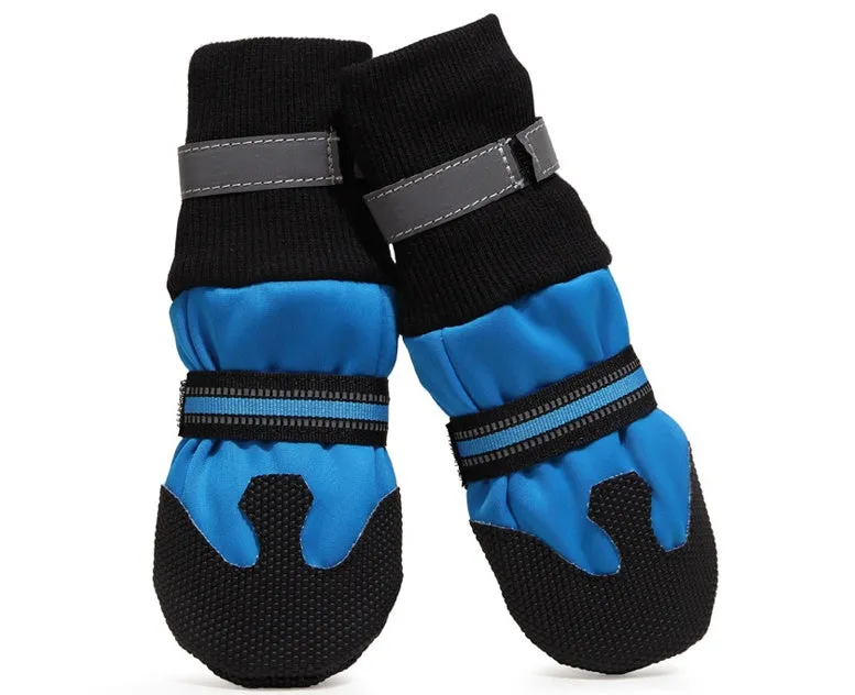 BIBSS waterproof dog boots for large dogs in blue with non-slip rubber sole and reflective velcro straps, set of 4 pieces
