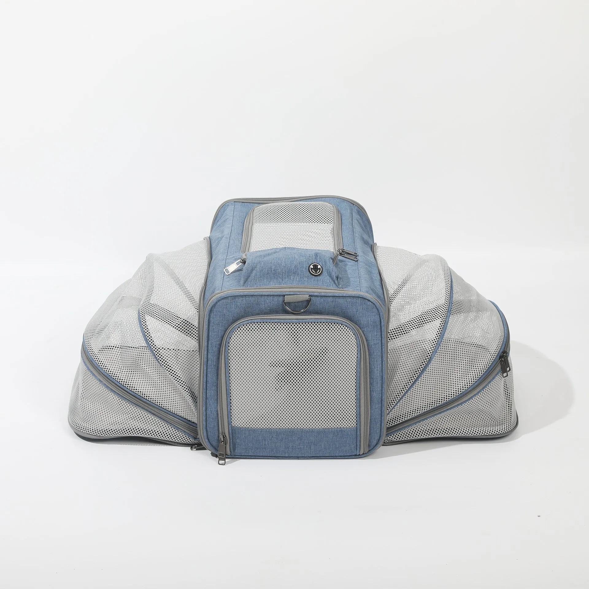 Outdoor portable breathable large capacity Oxford cloth pet bag in beige for cats