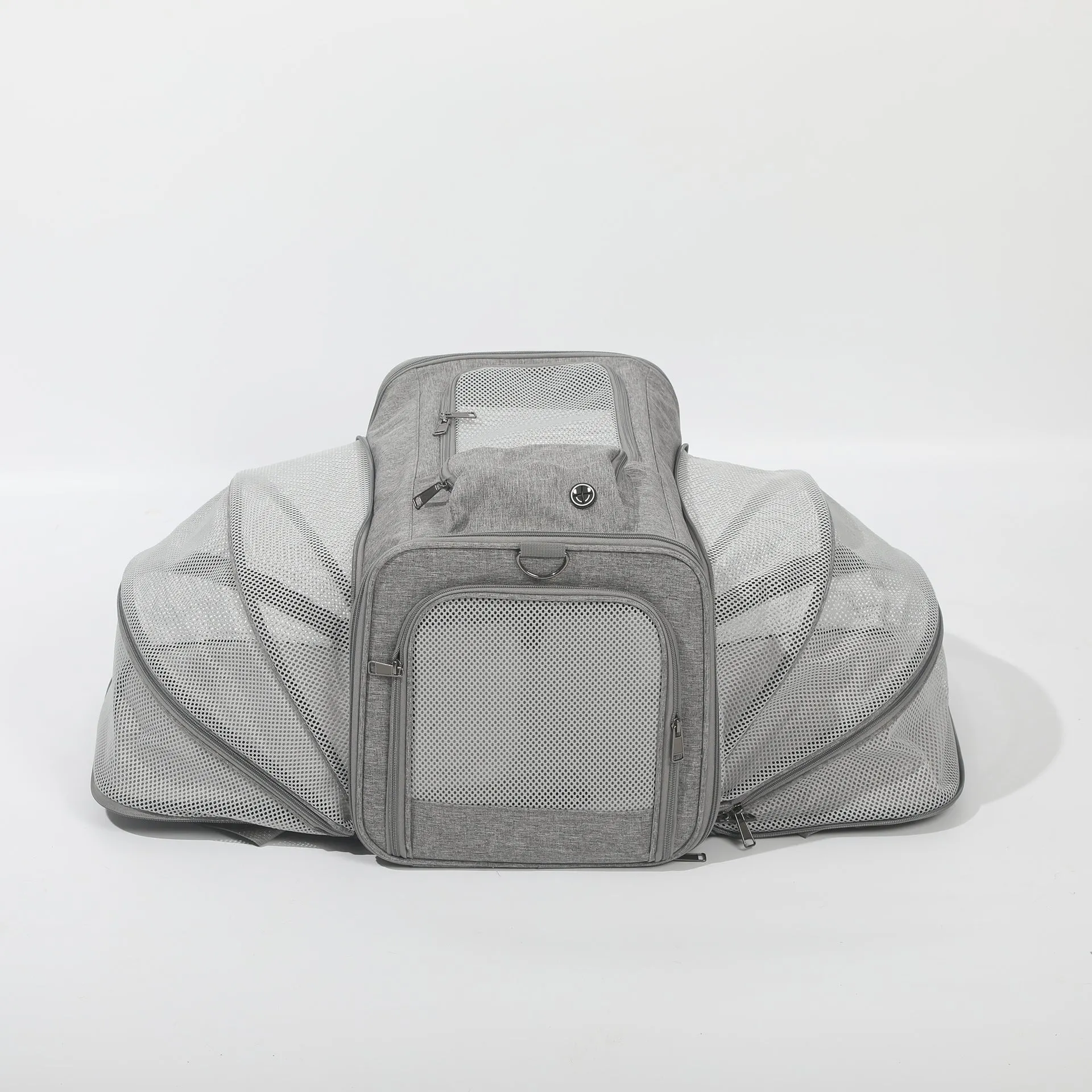 Outdoor portable breathable large capacity Oxford cloth pet bag in beige for cats