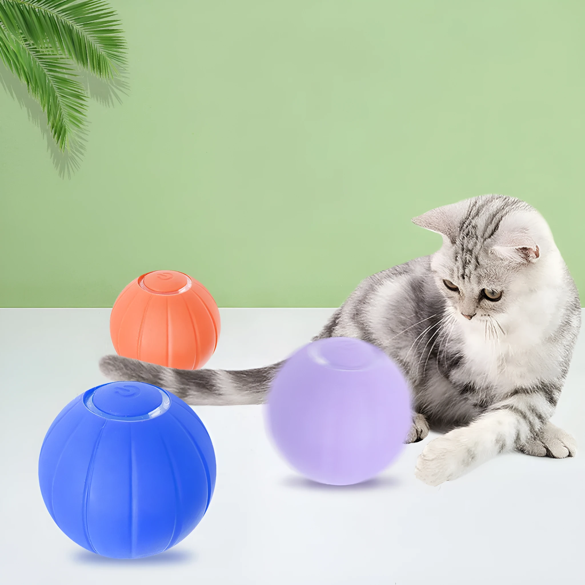 Orange smart bouncing silicone ball toy for cats 4.2cm diameter with USB rechargeable port