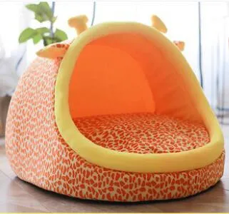 Washable pet kennel bed in brown leopard pattern, size M, on a wooden floor, showing non-slip bottom and removable cover.