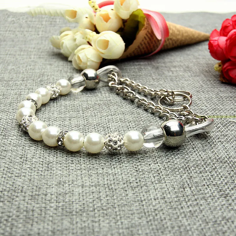 White pearl dog collar and leash set on white background, non-retractable 120 cm leash available in S M L sizes