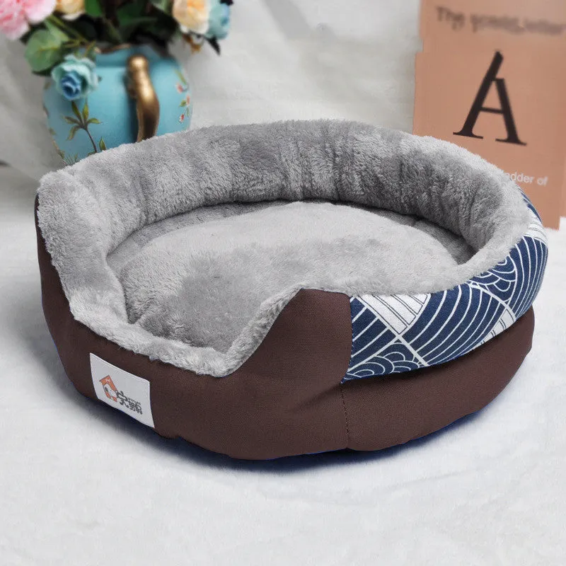 Round washable dog bed in grey with removable cover, suitable for small to large dogs, M to XXL sizes