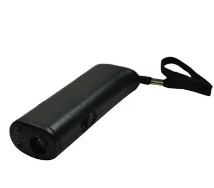 Hand-held ultrasonic dog repellent trainer with 125dB ultrasound and 28000mcd white light, 140mm size, black colour