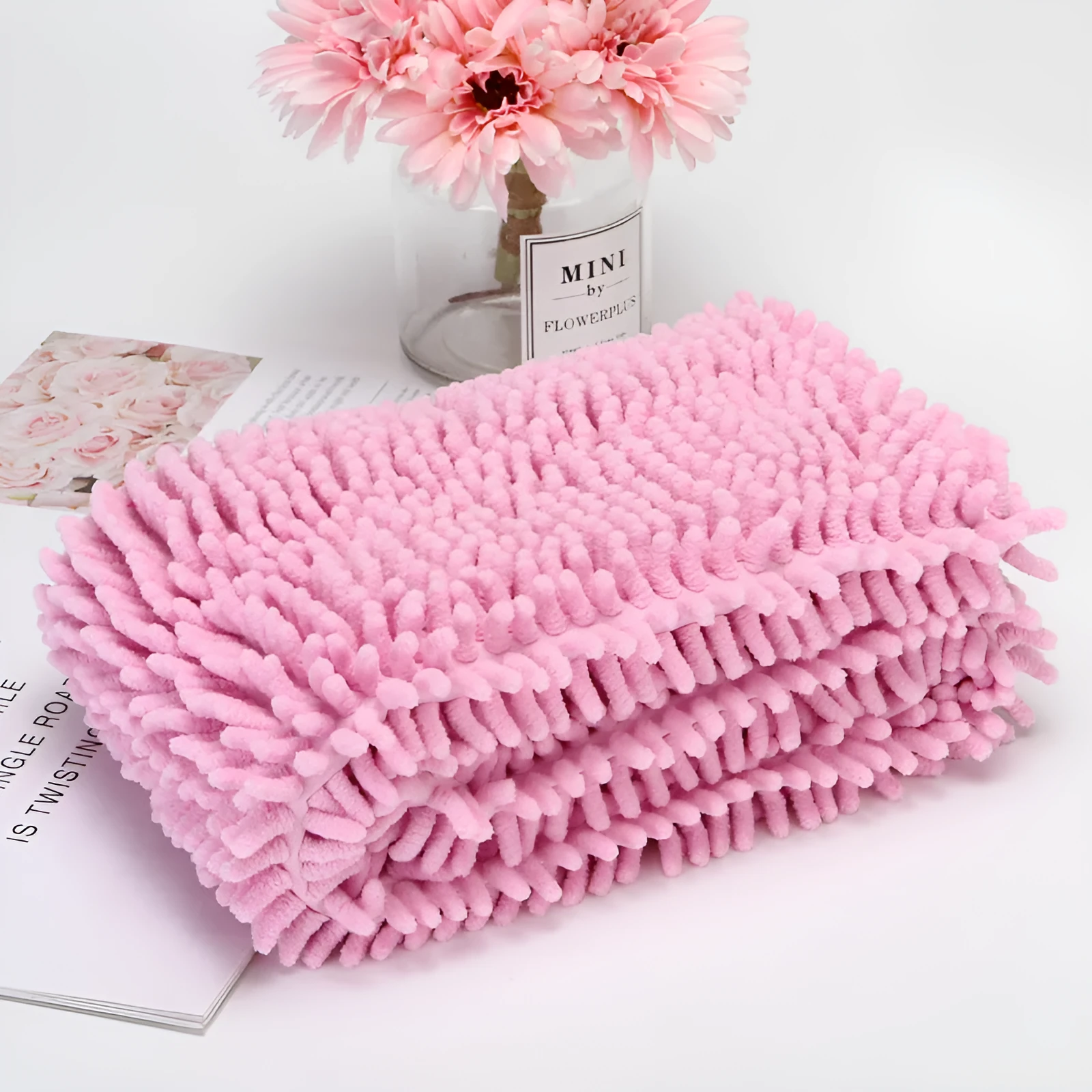 Pet chenille extra size quick-drying absorbent towel in multiple colours for dogs and cats