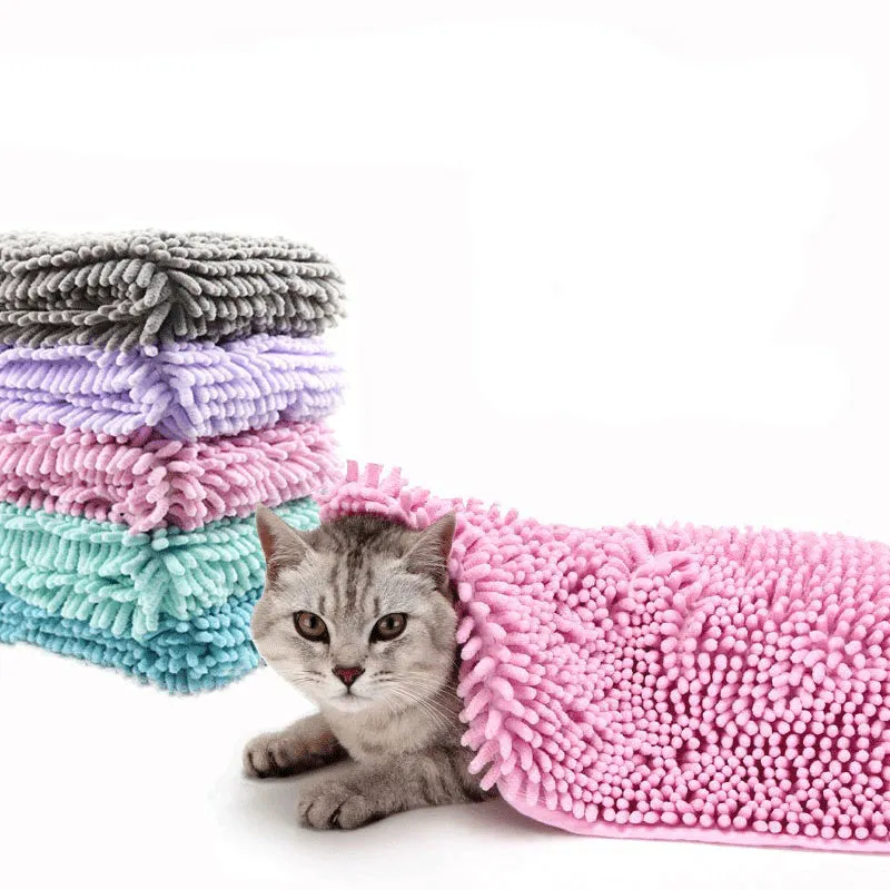 Pet chenille extra size quick-drying absorbent towel in multiple colours for dogs and cats