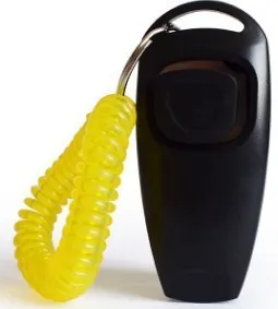 Multifunctional 2-in-1 dog training clicker and whistle in black, PC material, 7.5cm length