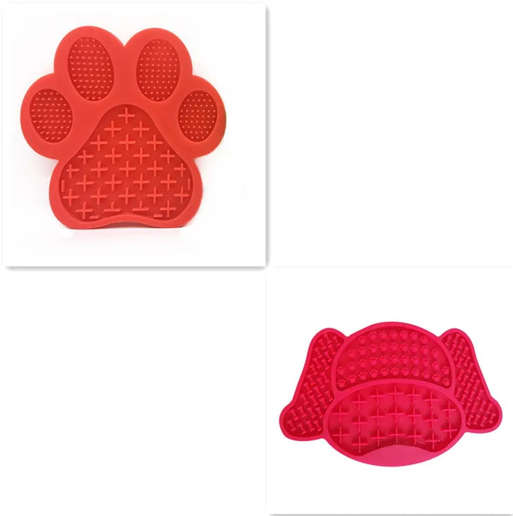 Silicone dog lick pad in red, 22 x 14.5 cm, with textured surface for slow feeding and anxiety relief