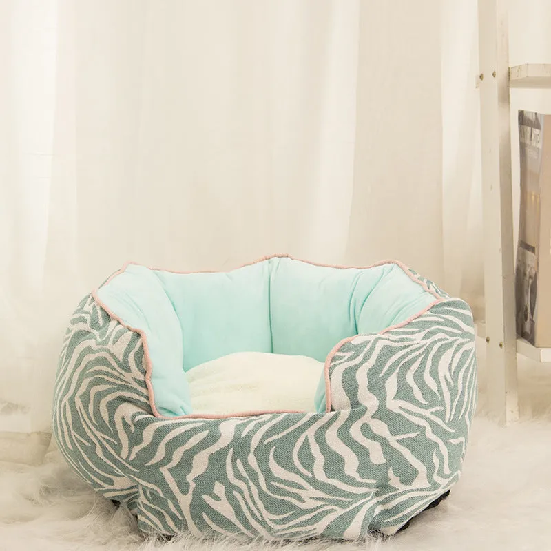 Octagonal pet bed with removable mats in blue colour with soft wool point design