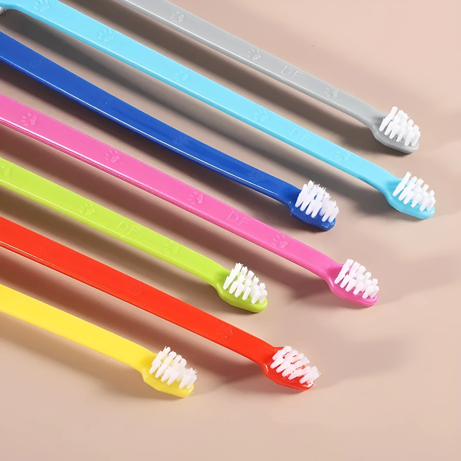 Pet long handle double head toothbrush with plastic PP handle and nylon bristles, 22cm, in cherry blossom powder colour