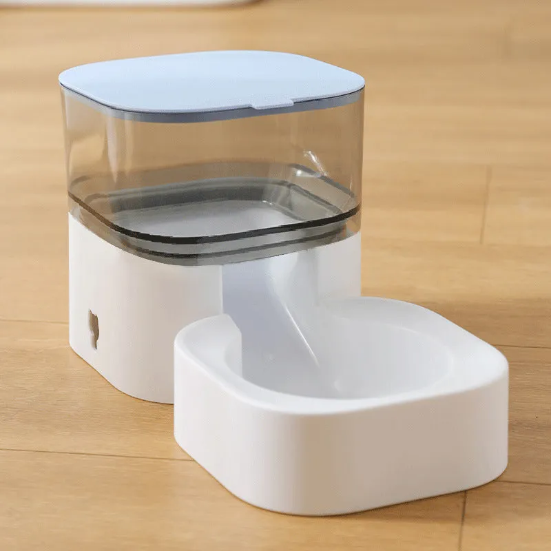 Removable and washable PP pet food utensils set with automatic feeder and water bowl in blue and pink