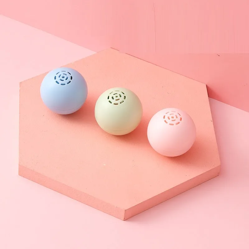 Self-hi pussy cat music ball with sounds and biteable texture in blue, green, and pink 46 mm
