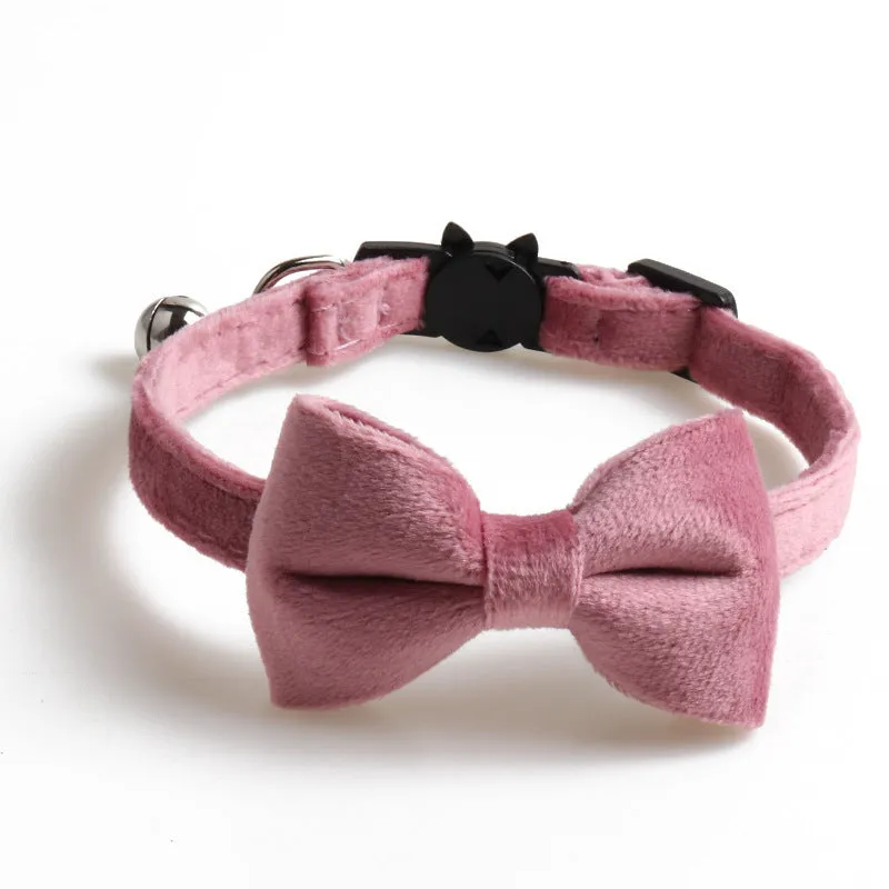 Velvet dog collar with bowknot in blue, adjustable 28cm for small pets