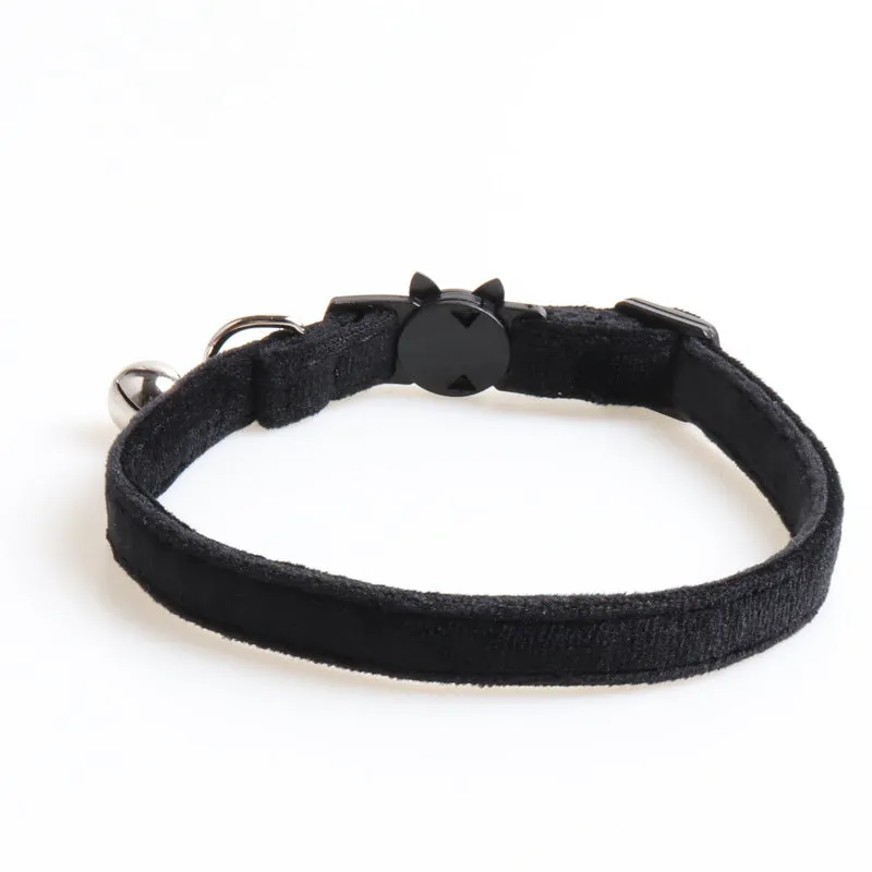 Velvet dog collar with bowknot in blue, adjustable 28cm for small pets
