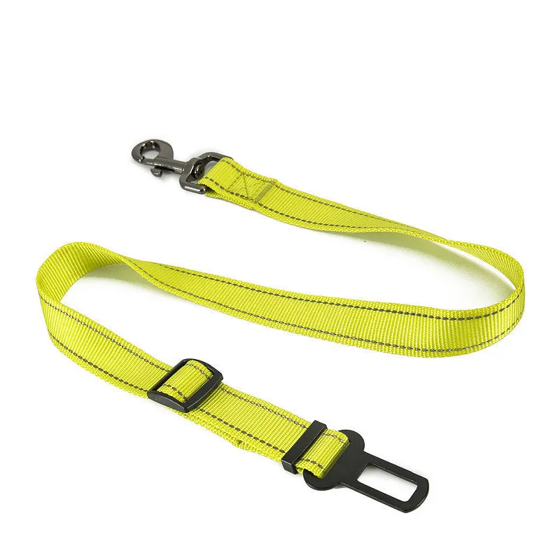 Nylon pet seat belt car safety buckle for dogs with adjustable strap in cushion style black colour