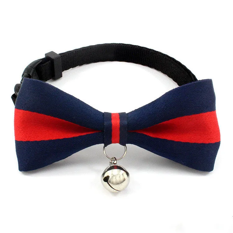 Nylon cat collar with bell in monochrome pattern on a light background