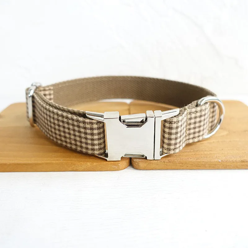 Pet leash and bow set in coffee grid polyester, available in sizes XS to XL