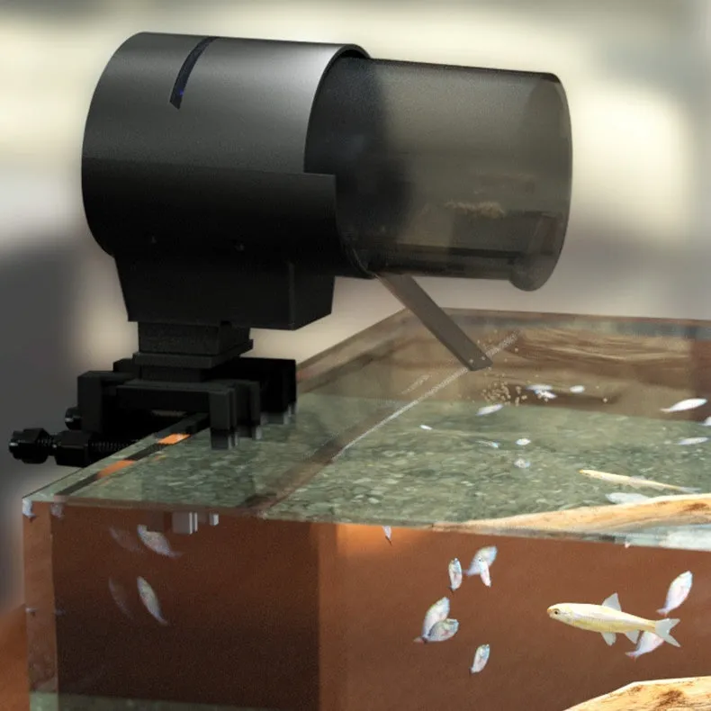 Black plastic automatic aquarium fish feeder with 210ml silo and timer control on tank rim