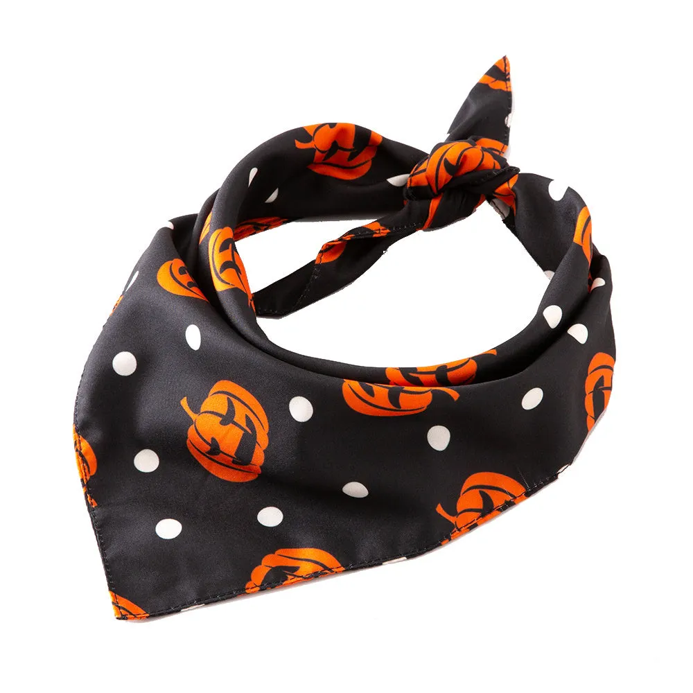 Halloween pet saliva towel with ghost print on cotton fabric, 48x48x70cm, for cats and dogs
