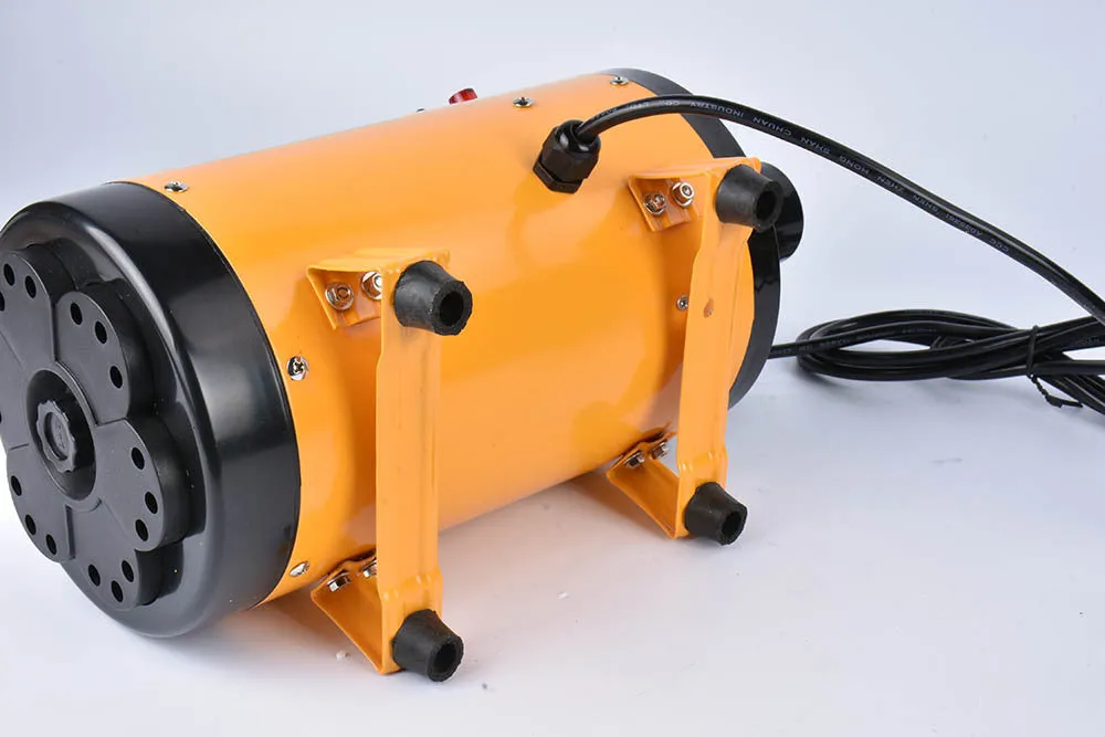 LT-1090A 2200W metal dog hair dryer water blower in black with power cord