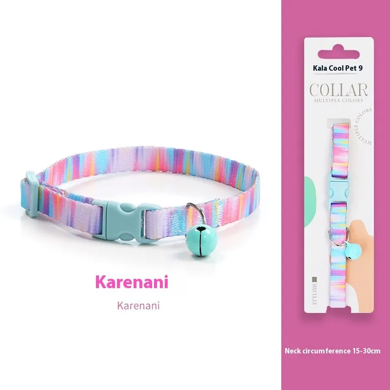 Woven polyester cat collar with anti-suffocation safety buckle and bell in green jungle colour grid pattern