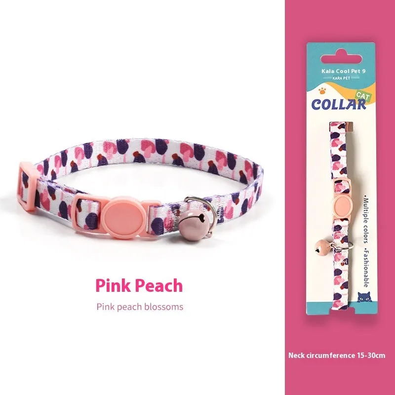 Woven polyester cat collar with anti-suffocation safety buckle and bell in green jungle colour grid pattern