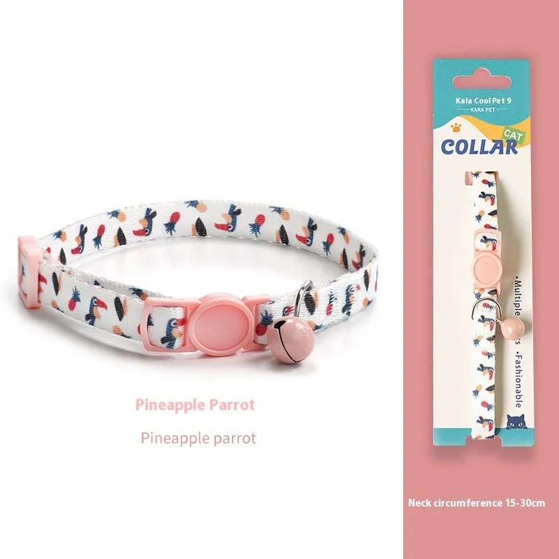 Woven polyester cat collar with anti-suffocation safety buckle and bell in green jungle colour grid pattern