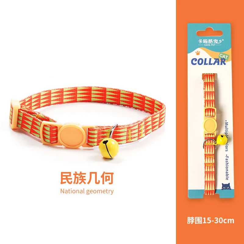 Woven polyester cat collar with anti-suffocation safety buckle and bell in green jungle colour grid pattern