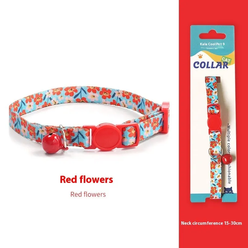 Woven polyester cat collar with anti-suffocation safety buckle and bell in green jungle colour grid pattern