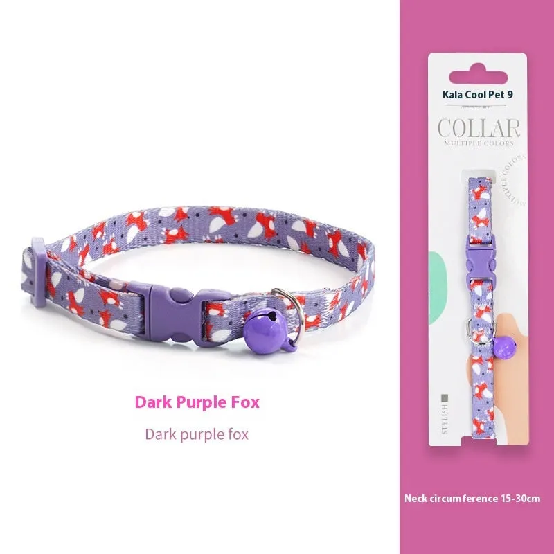 Woven polyester cat collar with anti-suffocation safety buckle and bell in green jungle colour grid pattern