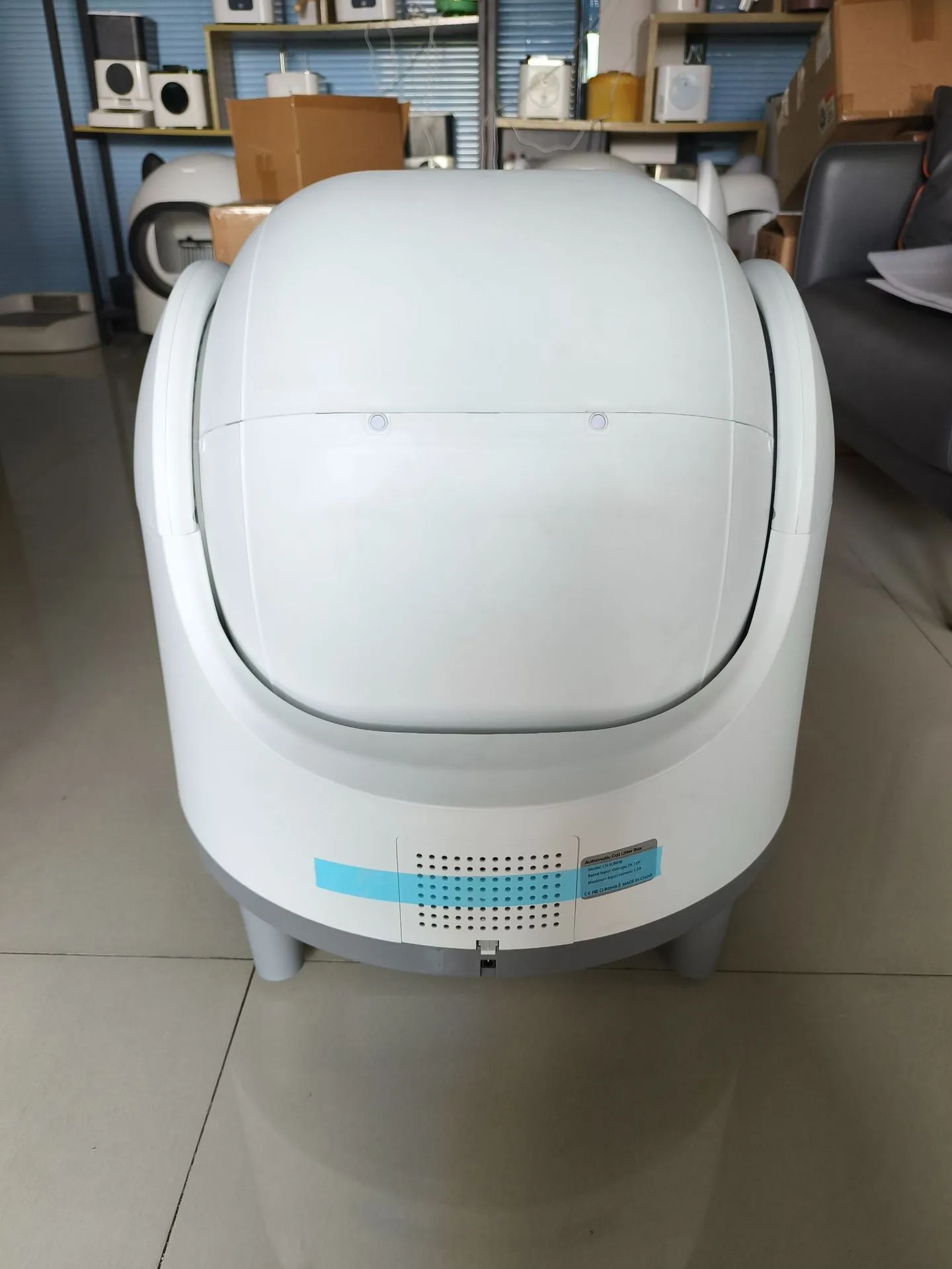White fully automatic cat litter box with intelligent shovel machine, 535x535x600mm, APP smart control