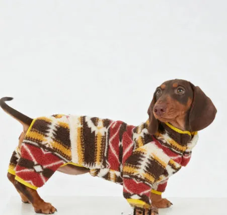Thick four-legged dog clothing in red with diamond pattern, for autumn winter use
