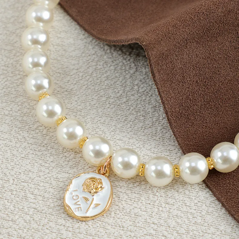 Retro plastic pearl necklace collar for pets with flower design, Black Rose colour, adjustable scarf