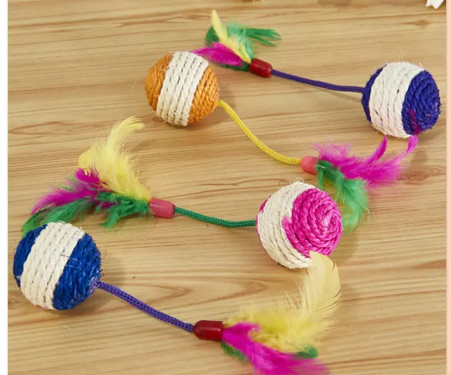 Paper sisal ball cat toy measuring 20x4.5cm for teeth grinding and claw sharpening