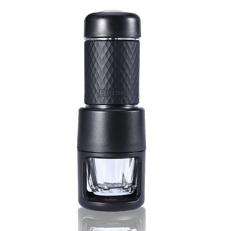 Portable manual espresso coffee machine in black, 7x7x20.3 cm, with hand-pressure lever and stainless steel build