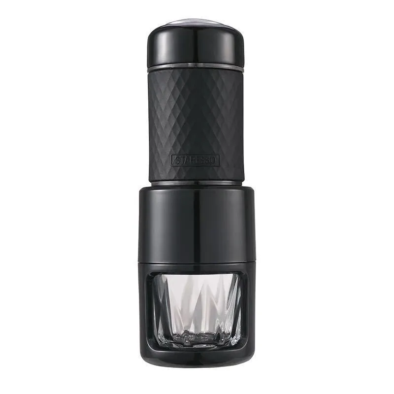 Portable manual espresso coffee machine in black, 7x7x20.3 cm, with hand-pressure lever and stainless steel build